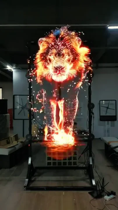 Hologram fan ile 3D ateşli aslan görüntüsü
